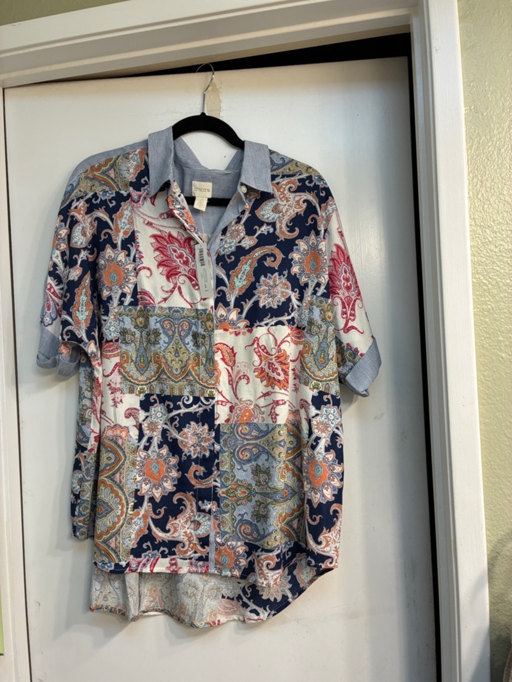 NWT Chico's Women’s Patchwork Paisley Short-Sleeve Shirt - Navy, White, Coral